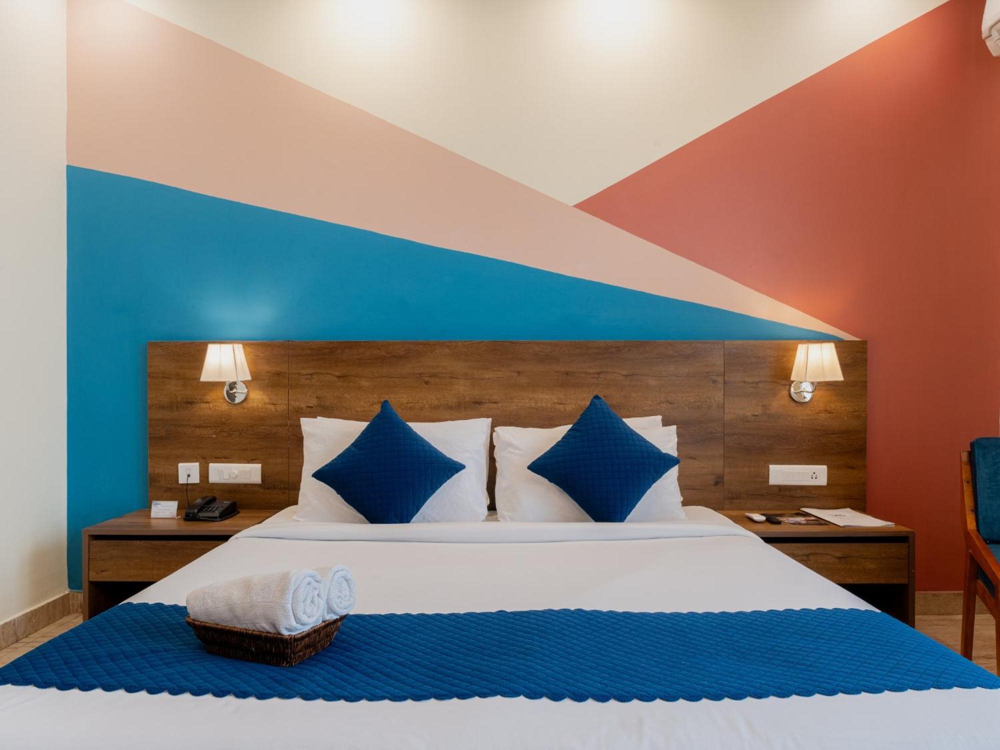Moustache Rishikesh Luxuria Hostel ภายนอก รูปภาพ