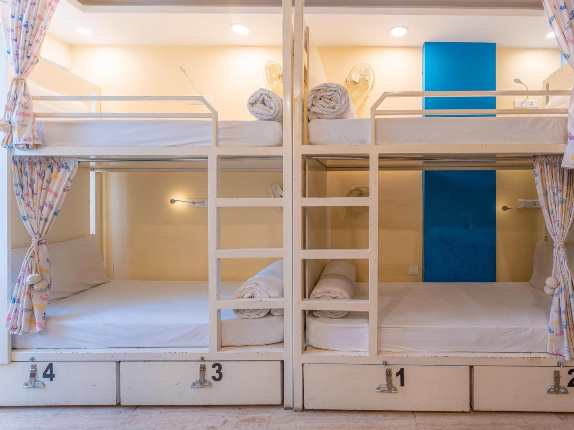 Moustache Rishikesh Luxuria Hostel ภายนอก รูปภาพ