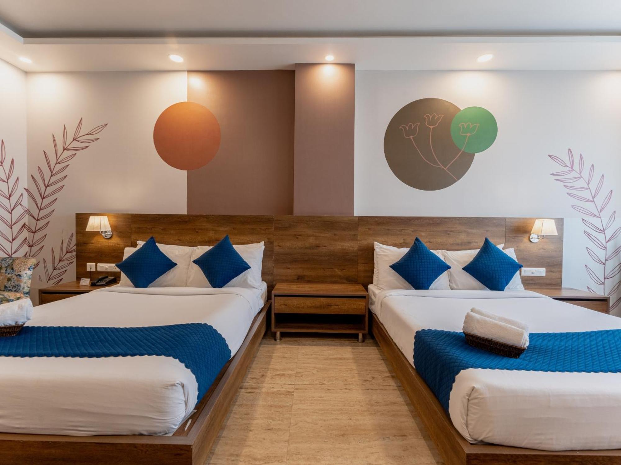 Moustache Rishikesh Luxuria Hostel ภายนอก รูปภาพ