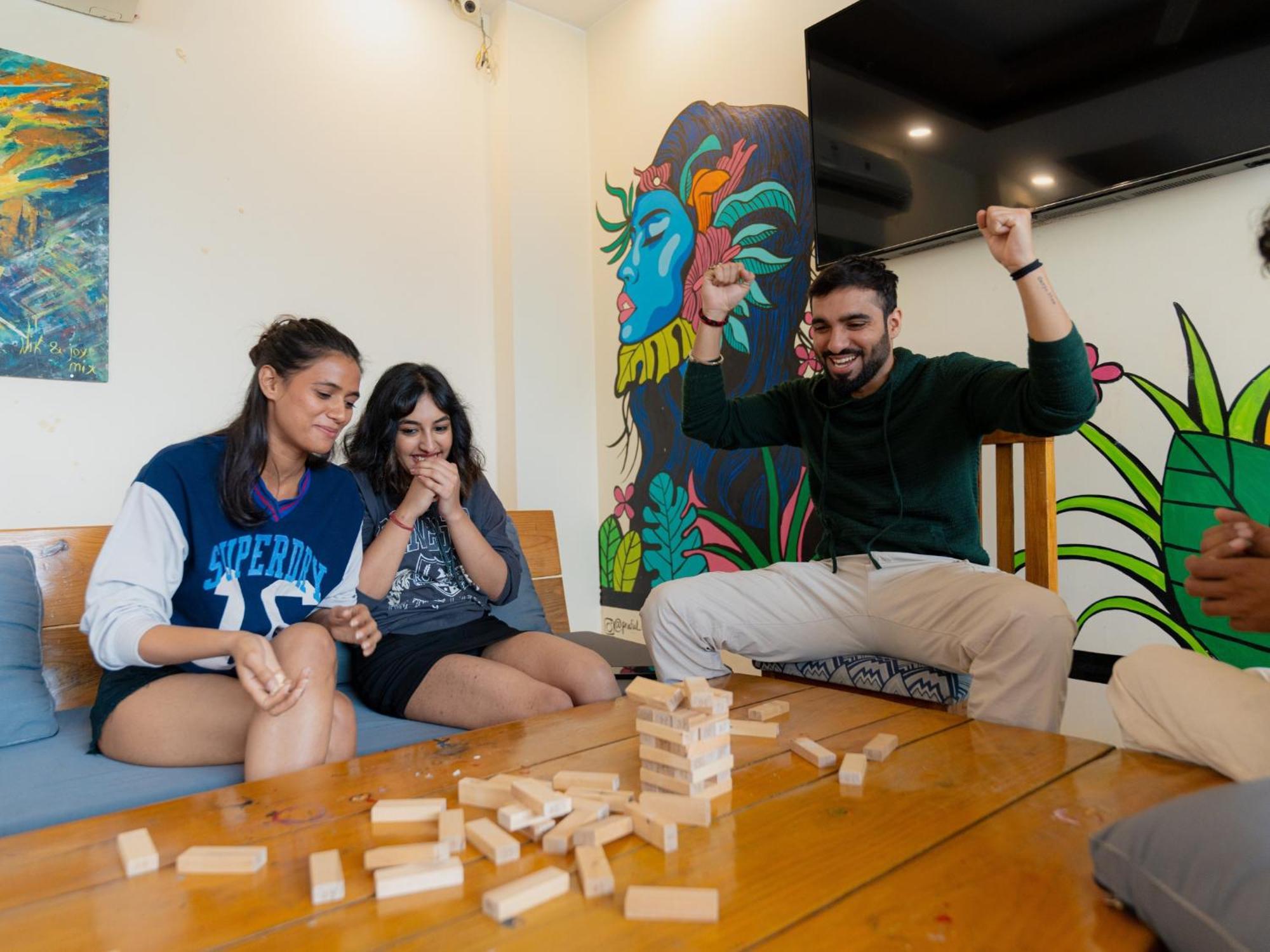 Moustache Rishikesh Luxuria Hostel ภายนอก รูปภาพ
